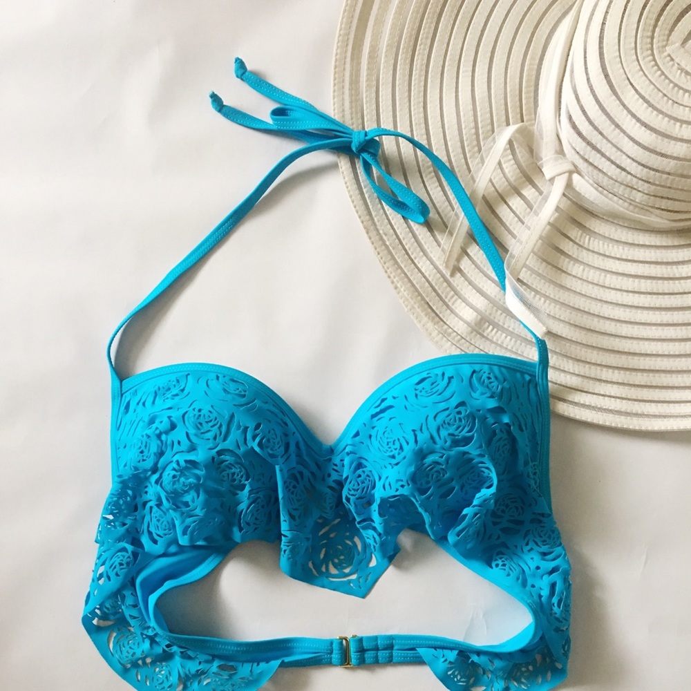 YMI Lacy Push-Up Halter Bikini Top